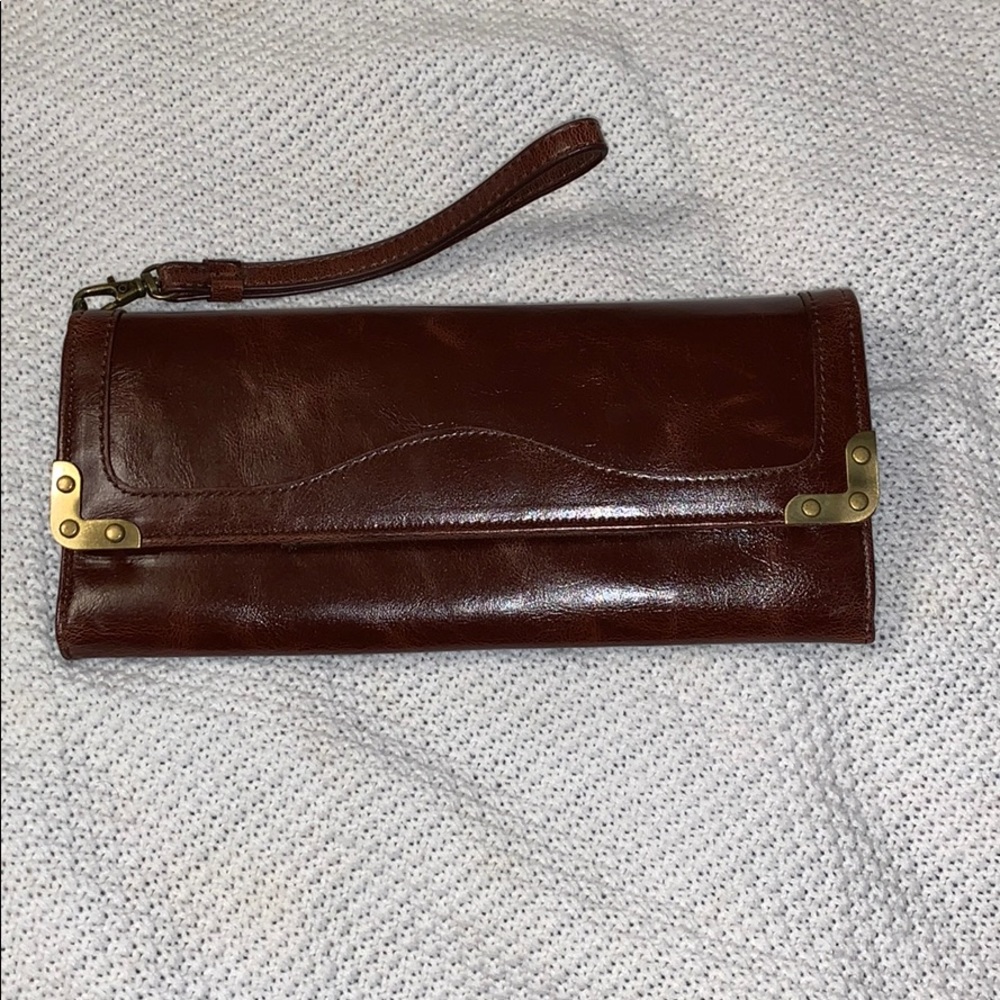 Small clutch
